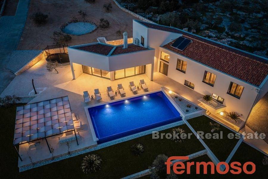 2022-363-020-2022-363-near-trogir-luxury-villa-with-pool-for-sale