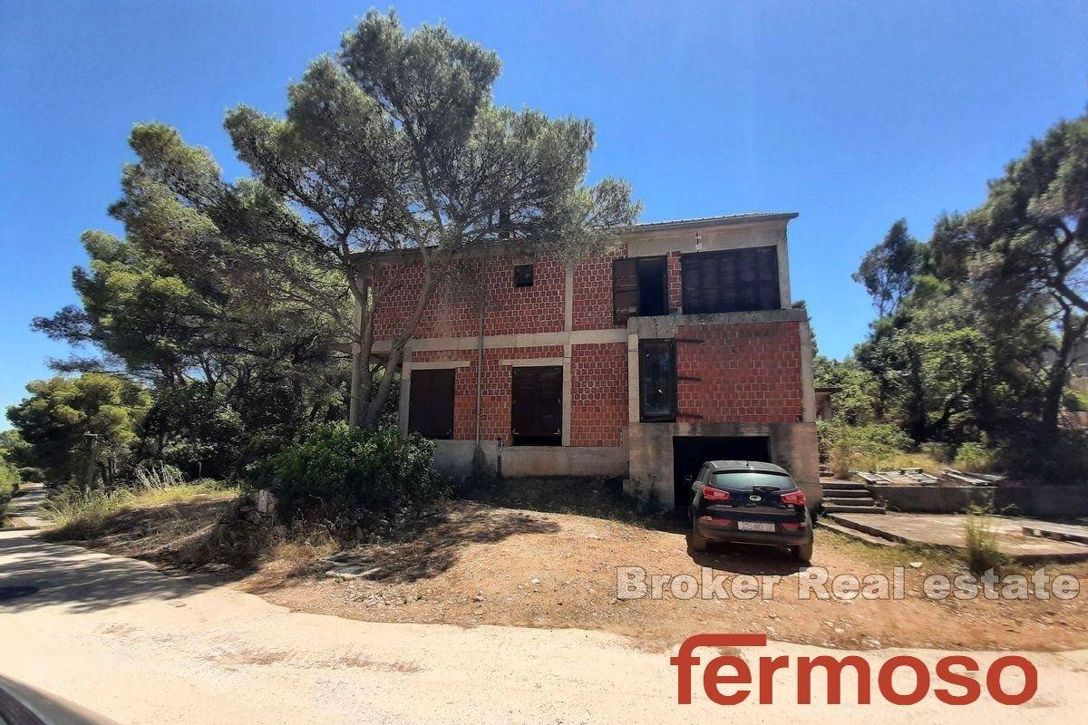 004-2016-613-Hvar-seafront-unfinished-apartment-house-for-sale