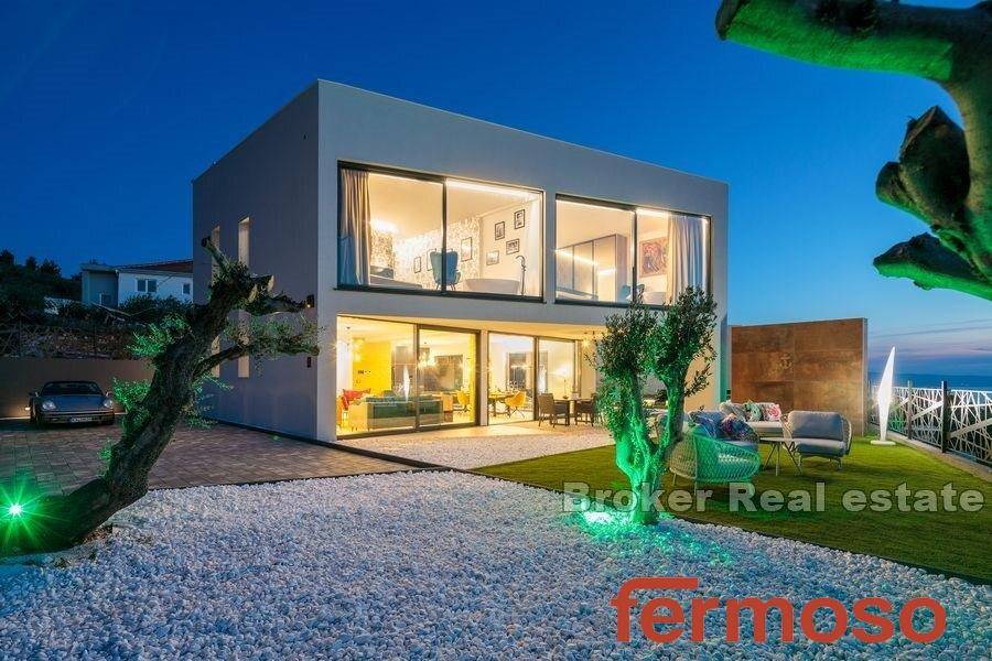 2022-318-005-2022-318-Split-area-new-built-modern-villa-with-swimming-pool-for-sale