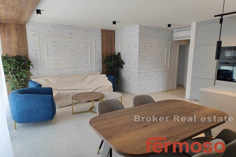 2021-351-008-2021-351-zadar-luxury-penthouse-with-pool-for-sale