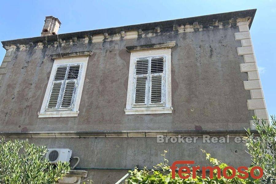 2119-01-007-2119-01-dubrovnik-stone-house-by-the-sea-for-sale