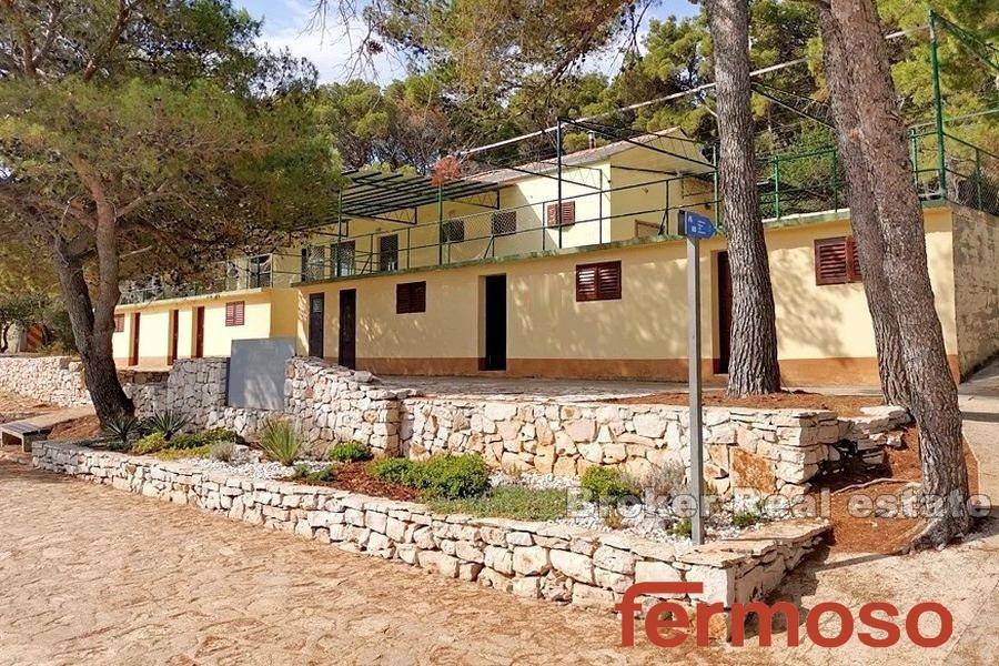 2022-375-003-2022-375-dugi-otok-business-property-first-row-to-the-sea-for-sale