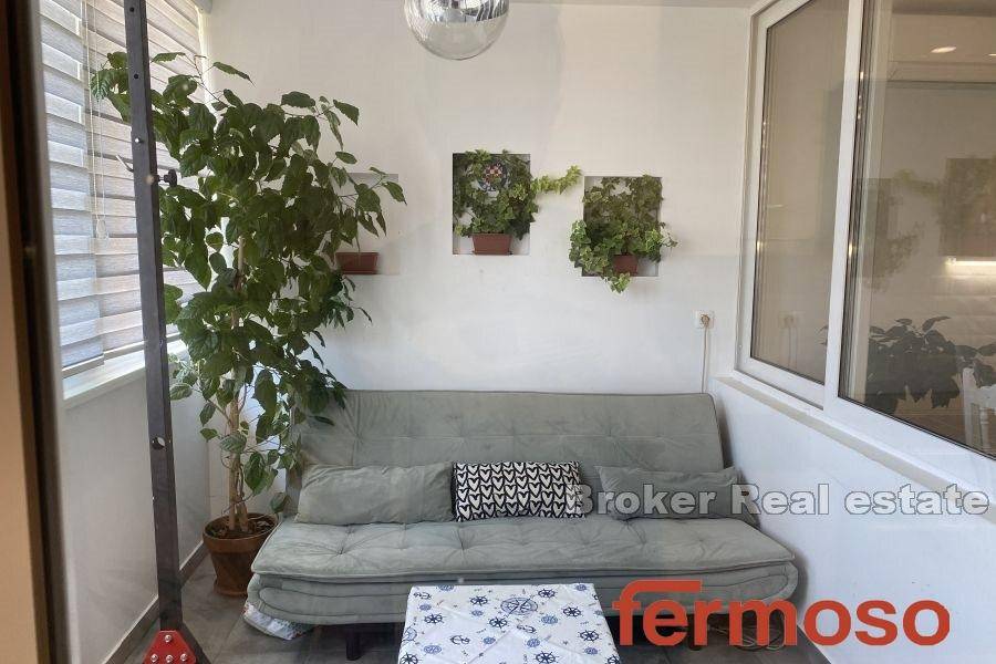 2037-43-011-2037-43-Split-modern-two-bedroom-apartment-for-sale