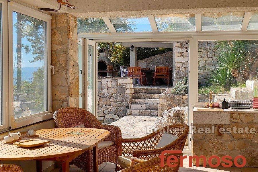 2021-319-011-2021-319-near-omis-stone-houses-with-sea-view-for-sale