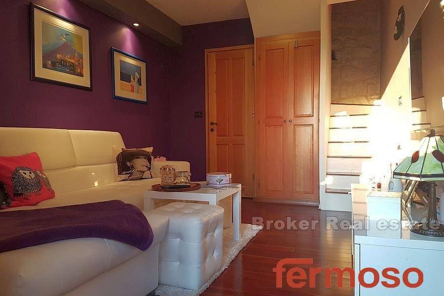 2015-78-Croatia-Property-Renovated_stone_house_for_sale5