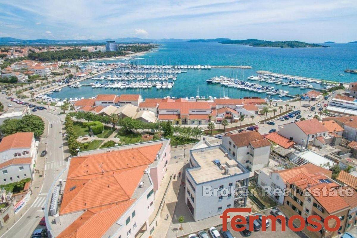 012-2044-02-Vodice-beautiful-apartment-house-located-in-the-city-center