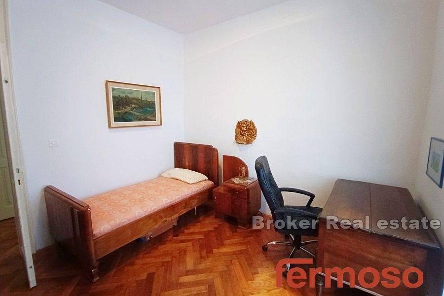 1018-04-006-1018-04-dubrovnik-apartment-in-city-centre-for-sale