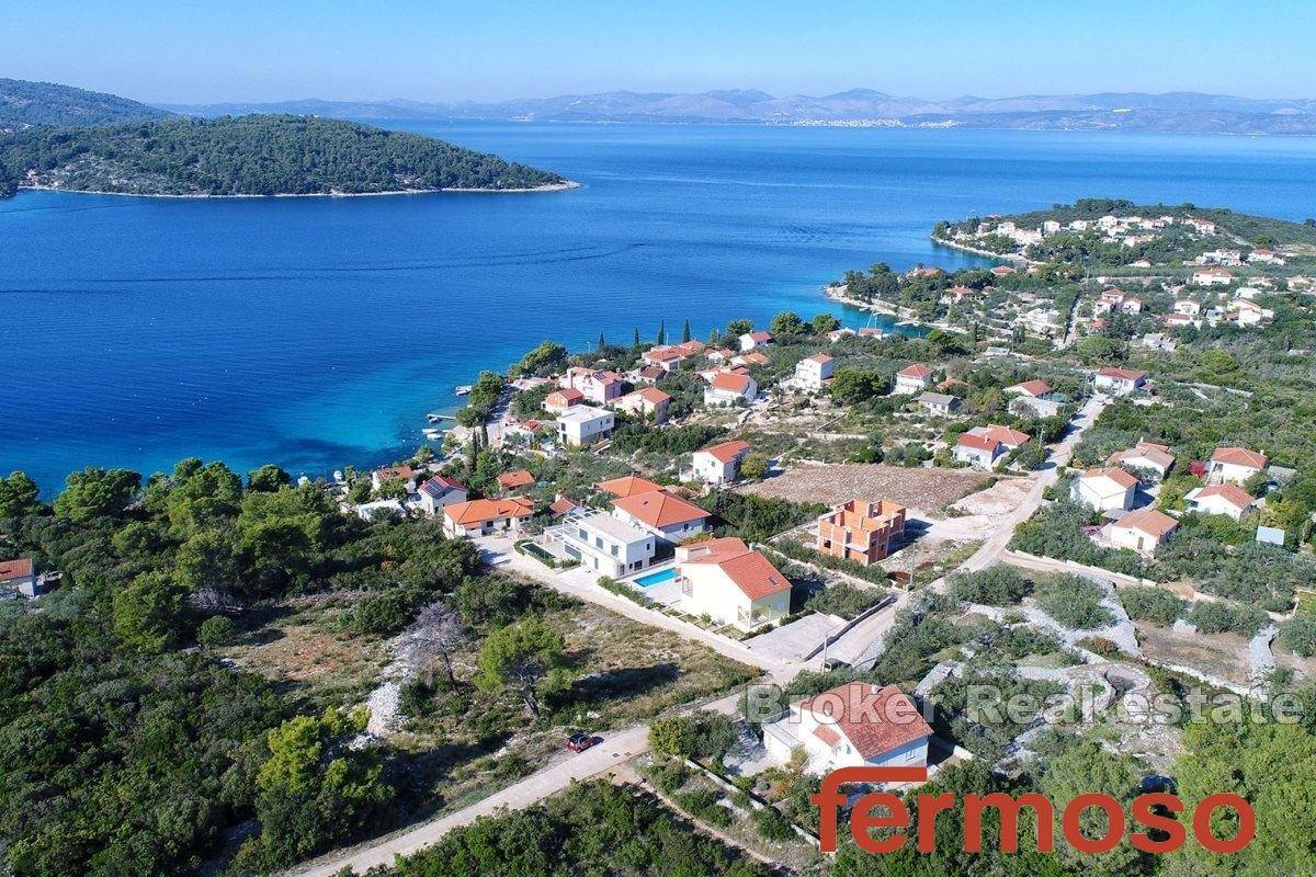 005-2031-111-Island-of-Solta-Building-land-with-a-sea-view-for-sale