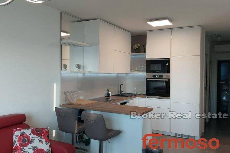 5154-30-002-5154-30-Ciovo-apartment-with-sea-view-for-sale