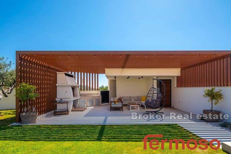 2021-322-017-2021-322-Primosten-luxury-villa-with-sea-view-for-sale1