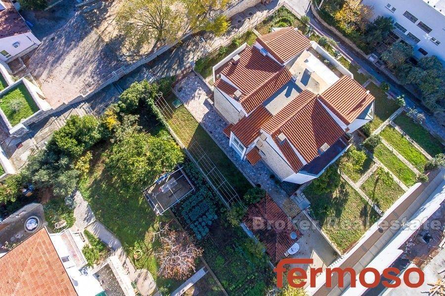 2021-170-005-2021-170-split-meje-villa-for-sale