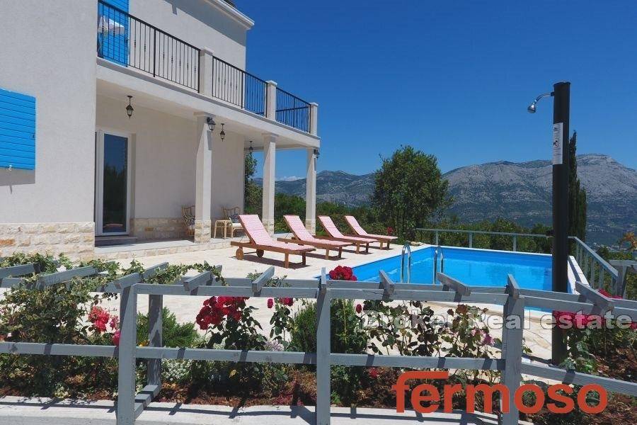 2026-100-006-2026-100-Korcula-House-with-pool-and-sea-view-for-sale