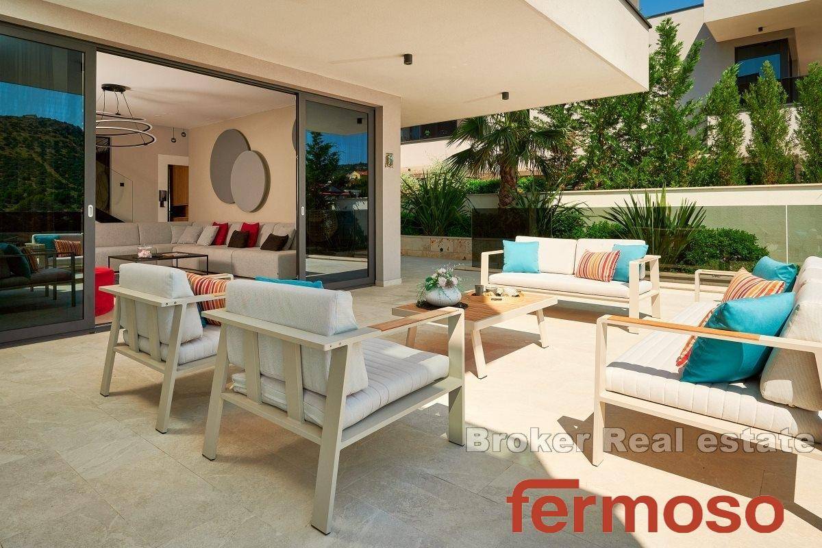 005-2021-372-Trogir-Luxury-villas-with-panoramic-sea-view-for-sale