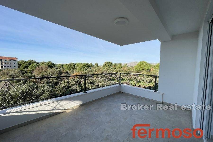 2035-50-013-2035-50-Ciovo-Penthouse-with-a-sea-view-for-sale