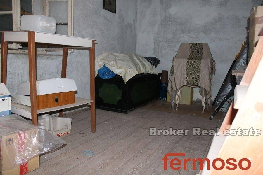 2031-45-005-2031-45-Ciovo-stone-house-for-sale