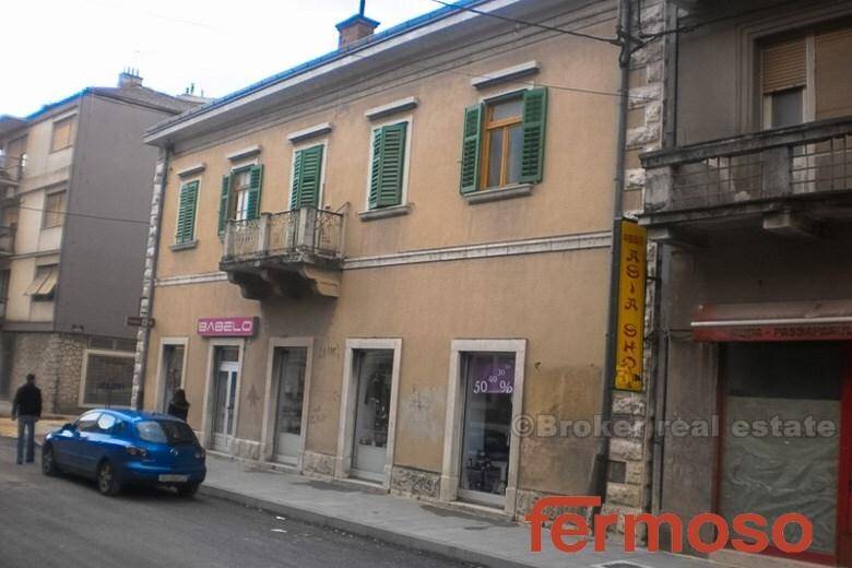 3811-30-Croatia-Real-estate-Large-house-on-500-m2-for-sale-02