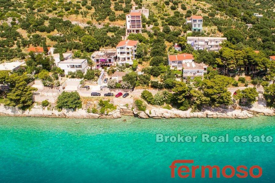 2022-195-02-2022-196-Omis-area-house-sea-front-for-sale