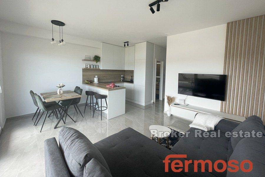 2035-100-004-2035-100-trogir-luxury-apartment-with-sea-view-for-sale