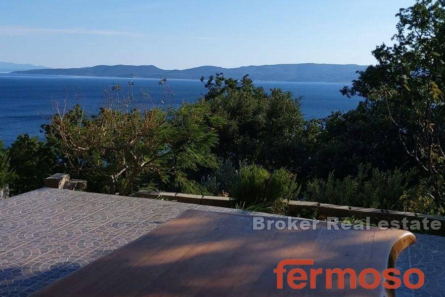 2016-476-010-2016-476-Omis-three-bedroom-apartment-with-sea-view-for-sale1