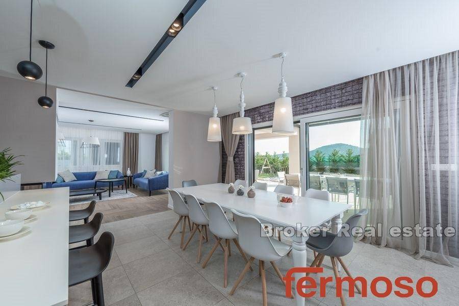 2018-205-005-2018-205-Zadar-villa-with-pool-for-sale