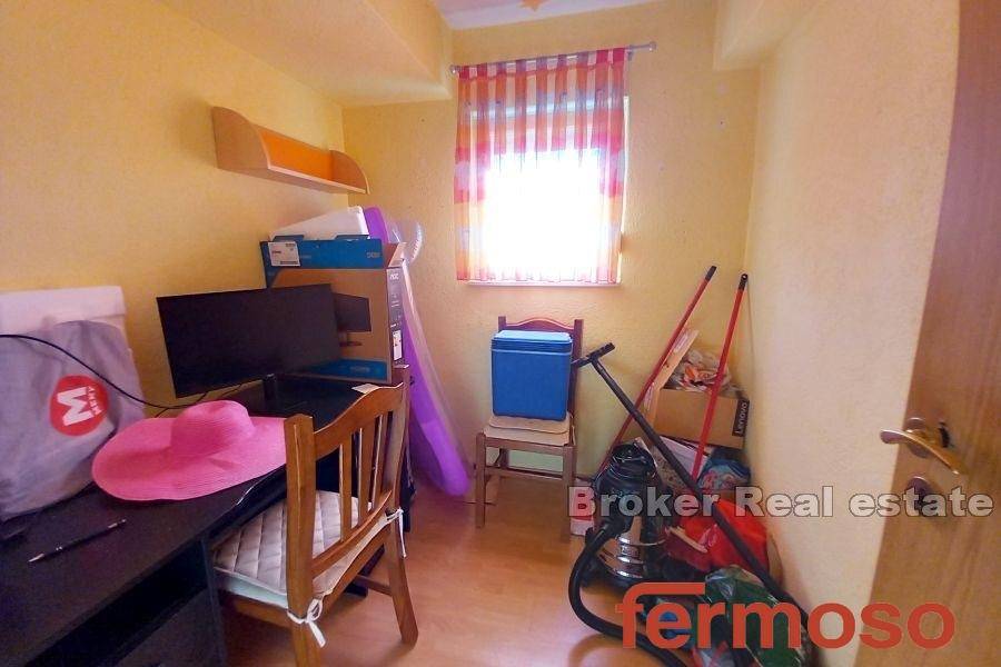 2031-81-006-2031-81-Kastela-comfortable-apartment-in-a-great-location-for-sale