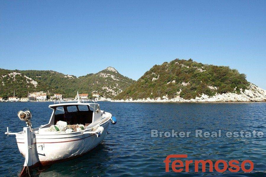 2021-324-006-2021-324-Lastovo-building-land-sea-view-for-sale