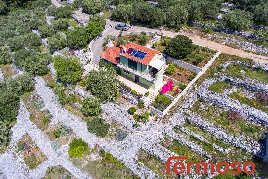 2026-74-004-2026-74-Korcula-house-with-olive-grove-in-an-exceptional-location-for-sale