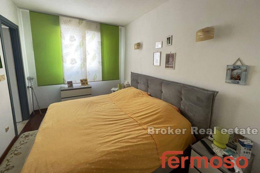 2036-56-005-2036-56-split-meje-three-room-apartment-for-sale