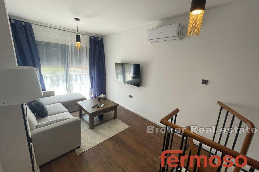 2030-56-005-2030-56-Vodice-Renovated-apartment-in-a-great-location-for-sale