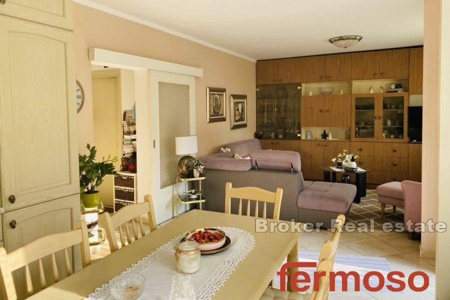 1022-12-003-1022-12-Crikvenica-Detached-house-in-a-quiet-location