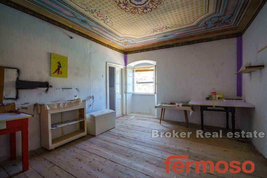 2011-101-13-2011-101-Brac-stone-house-seafront-for-sale