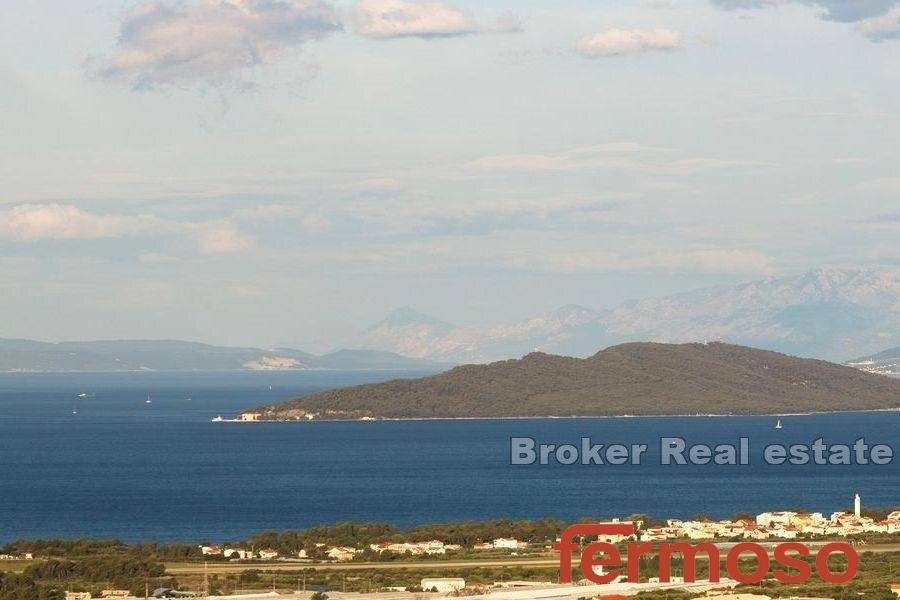 5156-30-020-5156-30-Trogir-Property-with-panoramic-sea-view-for-sale