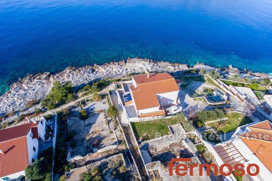 2022-46-04-2022-46-Rogoznica-house-waterfront-for-sale