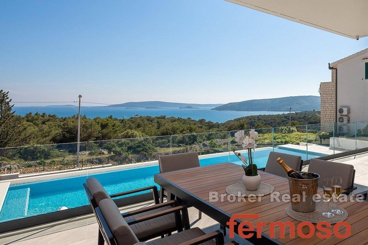 008-2046-04-Trogir-Exclusive-villa-with-panoramic-sea-view-for-sale