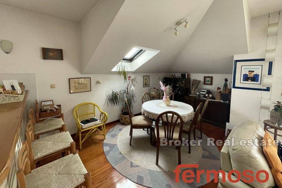 2036-56-002-2036-56-split-meje-three-room-apartment-for-sale