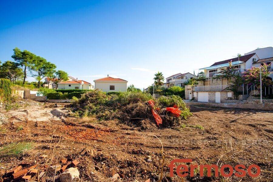 786-40-03-786-40-Brac-building-land-for-sale