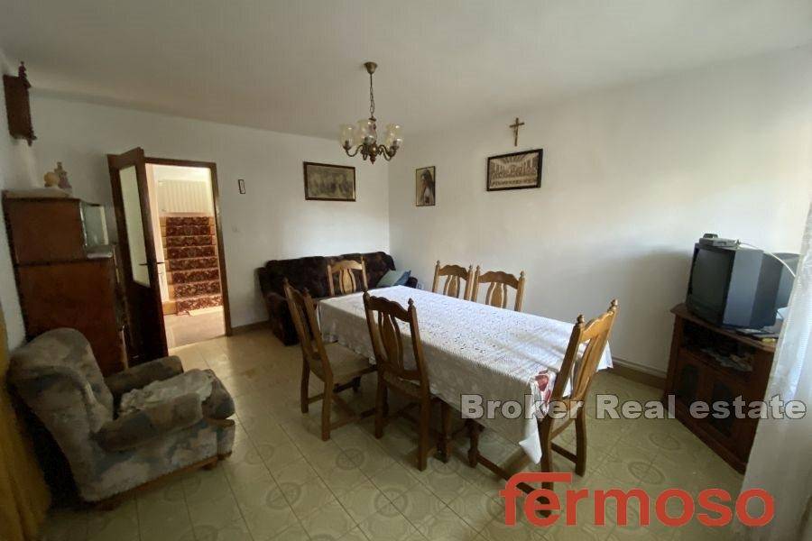 2031-61-004-2031-61-Vodice-house-for-sell