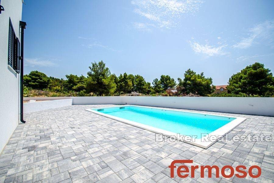 2013-159-03-2013-159-Vodice-house-swimming-pool-for-sale