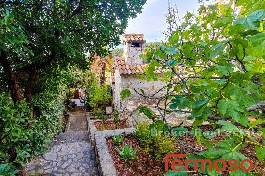 2018-241-005-2018-241-Rogoznica-stone-house-second-row-to-the-sea-for-sale