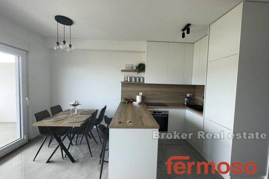 2035-100-006-2035-100-trogir-luxury-apartment-with-sea-view-for-sale