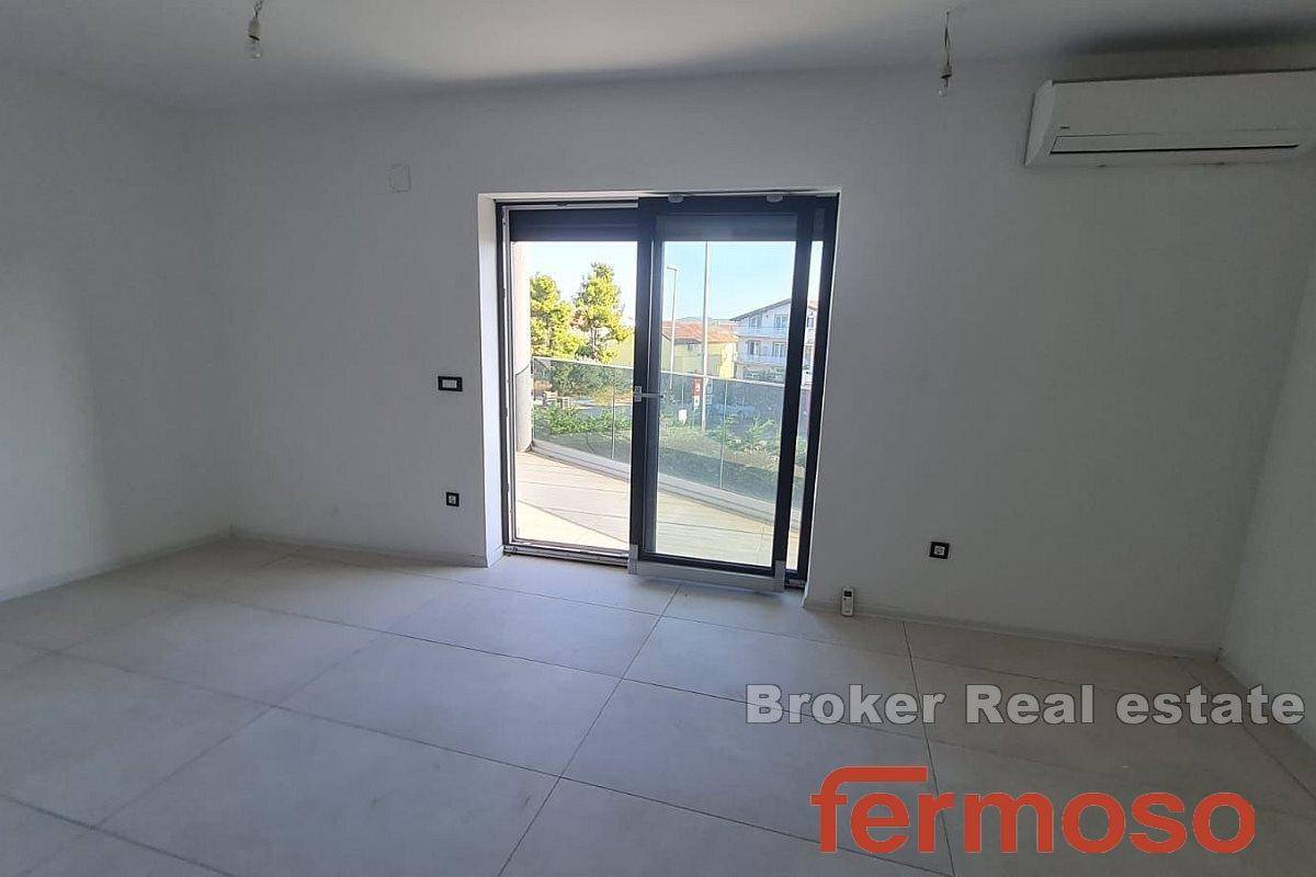 003-5311-30-Vodice-Two-bedroom-apartment-for-sale