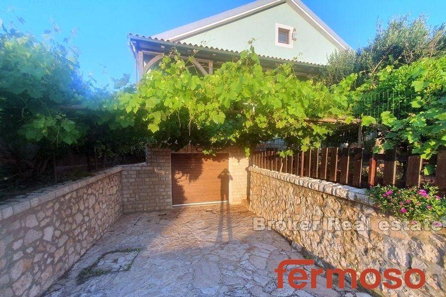 2120-01-003-2120-01-near-zadar-house-with-garden-for-sale