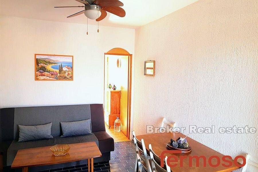 5266-30-013-5266-30-Pag-apartment-house-with-sea-view-for-sale