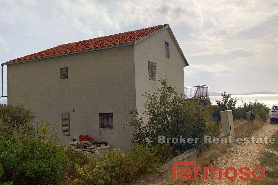 2037-51-006-2037-51-rogoznica-house-with-sea-view-for-sale1