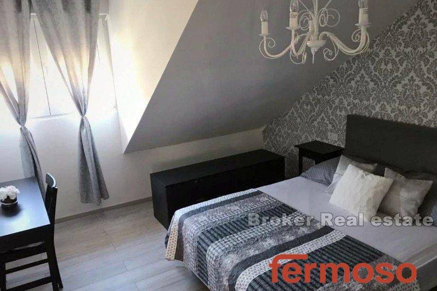 2036-72-003-2036-72-split-renovated-apartment-in-center-for-sale