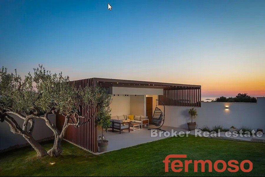 2021-322-004-2021-322-Primosten-luxury-villa-with-sea-view-for-sale1