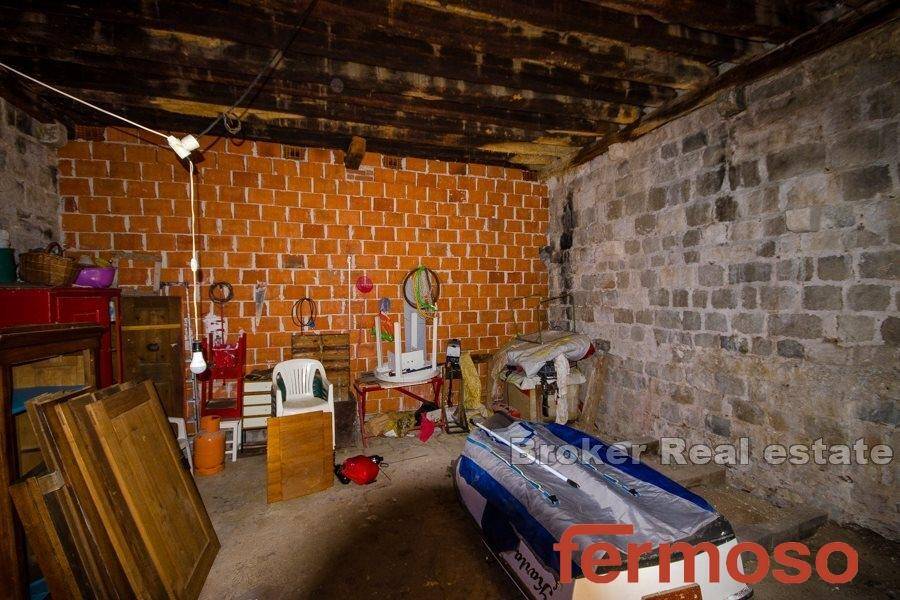 2011-101-10-2011-101-Brac-stone-house-seafront-for-sale