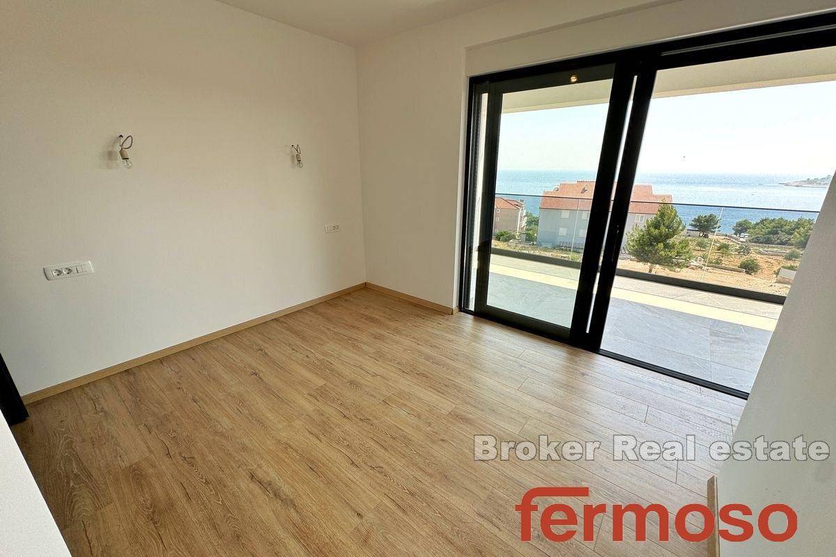 004-2022-415-rogoznica-two-bedroom-apartment-for-sale