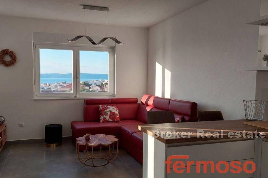 5154-30-003-5154-30-Ciovo-apartment-with-sea-view-for-sale