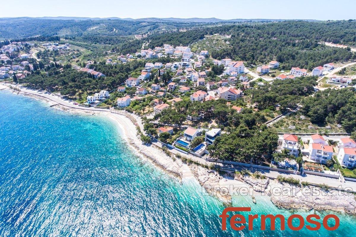 06-2013-177-Brac-building-plot-sea-view-for-sale